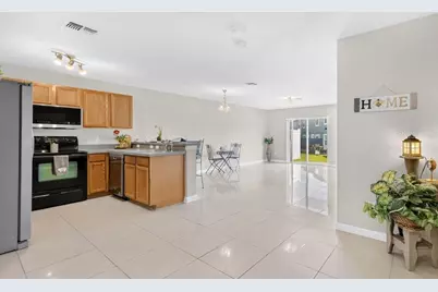 12640 Somerset Oaks Street, Orlando, FL 32828 - Photo 4