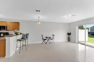 12640 Somerset Oaks St, Orlando, FL 32828 - Photo 6