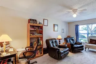 1730 Tropical Ct, Tavares, FL 32778 - Photo 6
