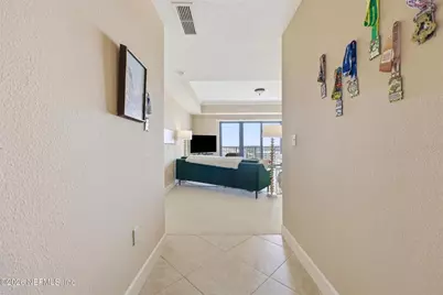 1478 Riverplace Boulevard #1107, Jacksonville, FL 32207 - Photo 4