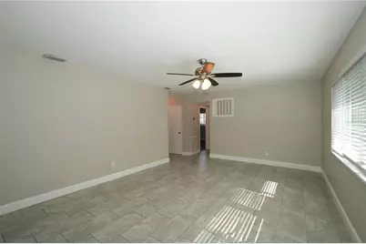 4517 S Clark Avenue, Tampa, FL 33611 - Photo 12