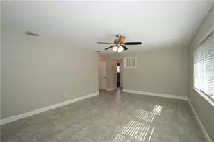 4517 S Clark Ave, Tampa, FL 33611 - Photo 12