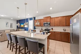 2290 Lelani Cir, Davenport, FL 33897 - Photo 10