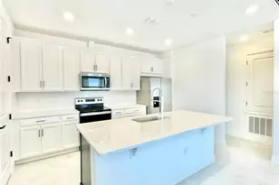 9629 Saramago Aly, Orlando, FL 32827 - Photo 4