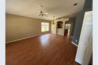 10536 Rodondo Drive, Orlando, FL 32817 - Photo 2