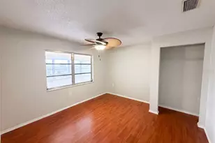 8053 Embassy Blvd, Port Richey, FL 34668 - Photo 16