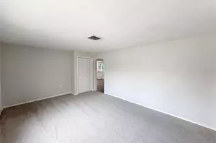 8053 Embassy Blvd, Port Richey, FL 34668 - Photo 4
