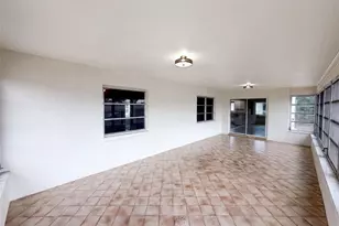 8053 Embassy Blvd, Port Richey, FL 34668 - Photo 18