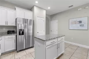 4200 Oak Tree Dr, Davenport, FL 33837 - Photo 12