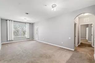 1351 Venezia Ct, Davenport, FL 33896 - Photo 32