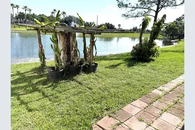 4207 Andover Cay Boulevard, Orlando, FL 32825 - Photo 32