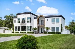 736 Lake Winnemissett Dr, Deland, FL 32724 - Photo 8
