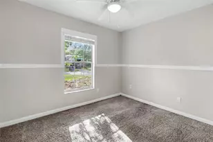301 Regal Park Dr, Valrico, FL 33594 - Photo 12