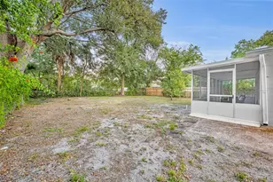 1221 Elinore Dr, Orlando, FL 32808 - Photo 24