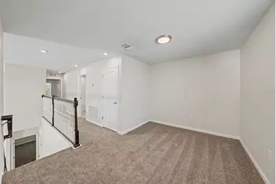 10711 Verawood Drive, Riverview, FL 33579 - Photo 8