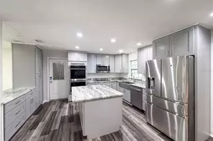 1823 Lori Ln W, Lakeland, FL 33801 - Photo 6