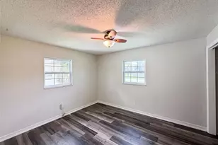 1823 Lori Ln W, Lakeland, FL 33801 - Photo 14
