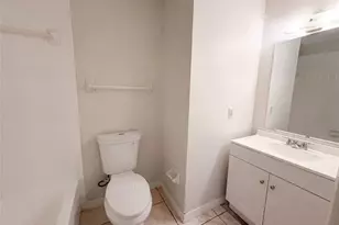 4209 E Alene Dr, Tampa, FL 33617 - Photo 14