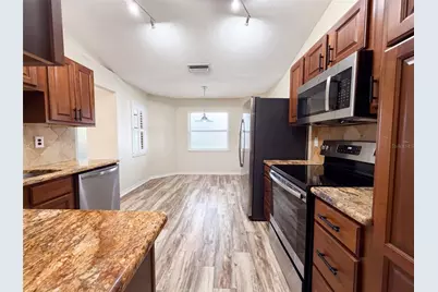 3430 55th Drive E, Bradenton, FL 34203 - Photo 2