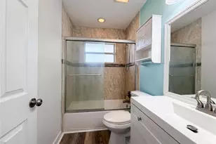 2805 105th Street E, Palmetto, FL 34221 - Photo 16