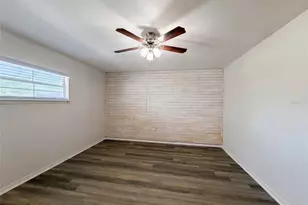2805 105th Street E, Palmetto, FL 34221 - Photo 20
