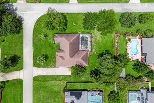 508 Brokenshire Dr, Debary, FL 32713 - Photo 2