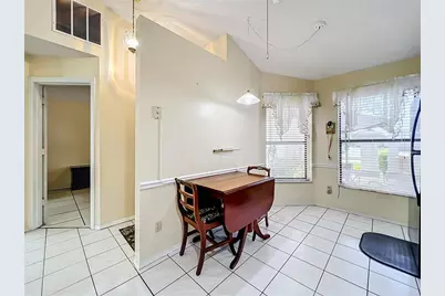 62 Lakepointe Circle, Kissimmee, FL 34743 - Photo 10