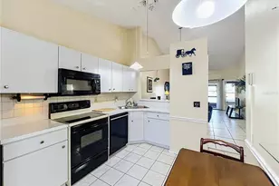 62 Lakepointe Cir, Kissimmee, FL 34743 - Photo 6