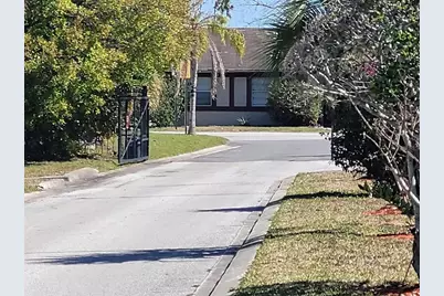 1002 Oropesa Avenue, Orlando, FL 32807 - Photo 22