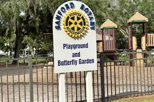 305 W 9th St, Sanford, FL 32771 - Photo 38