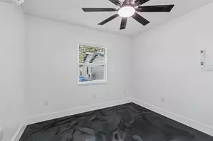 4125 Grove, Saint Petersburg, FL 33705 - Photo 32