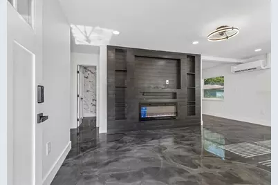 4125 Grove, Saint Petersburg, FL 33705 - Photo 2