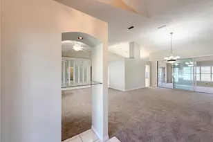 27305 Racquet Cir, Leesburg, FL 34748 - Photo 6