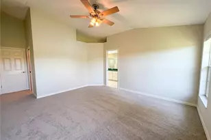 27305 Racquet Cir, Leesburg, FL 34748 - Photo 16