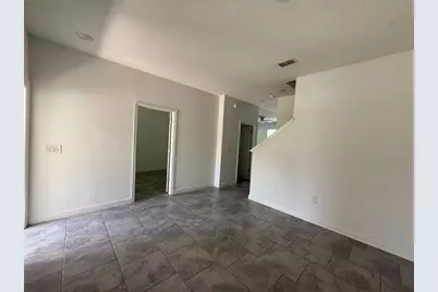 5647 Quiet Palm Loop, Saint Cloud, FL 34771 - Photo 4