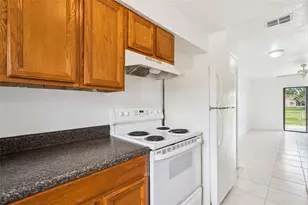 6835 Longmeade Ln, Orlando, FL 32822 - Photo 6