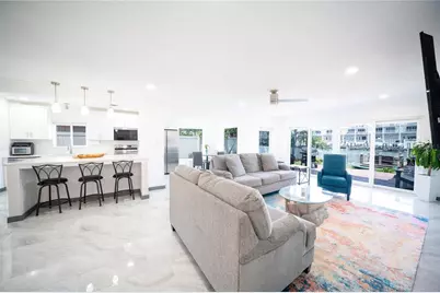 166 Bayside Drive, Clearwater Beach, FL 33767 - Photo 14
