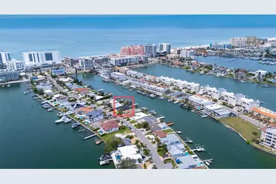 166 Bayside Drive, Clearwater Beach, FL 33767 - Photo 2
