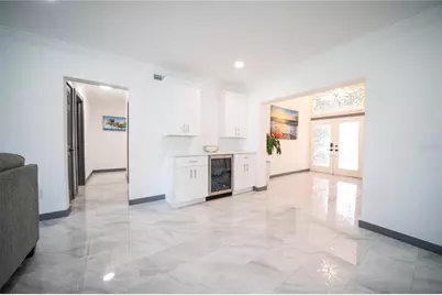 166 Bayside Drive, Clearwater Beach, FL 33767 - Photo 4