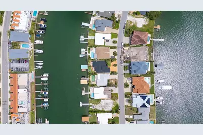 166 Bayside Drive, Clearwater Beach, FL 33767 - Photo 28