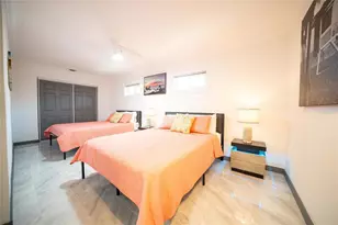 166 Bayside Dr, Clearwater Beach, FL 33767 - Photo 22