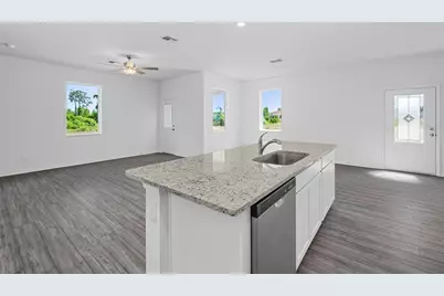 568 Bay Leaf Drive, Poinciana, FL 34759 - Photo 8