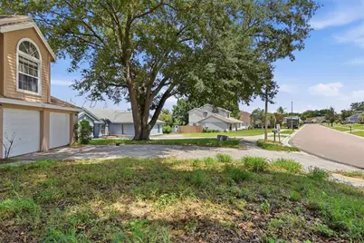 5734 Grand Canyon Drive, Orlando, FL 32810 - Photo 2