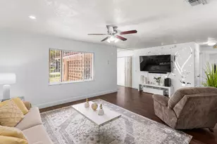 8243 Pamlico St, Orlando, FL 32817 - Photo 10