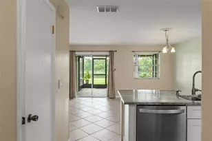 11715 Windbourne Ct, Orlando, FL 32837 - Photo 4