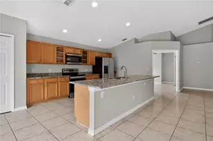 725 Robin Ct, Kissimmee, FL 34759 - Photo 6