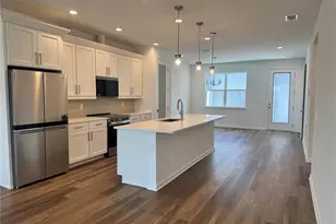 1888 Crowncrest Dr, Apopka, FL 32703 - Photo 4