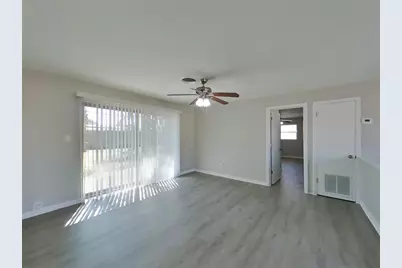 [Address not provided], Orlando, FL 32809 - Photo 2
