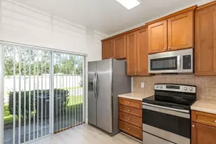 10020 Regent Park Dr, Orlando, FL 32825 - Photo 10