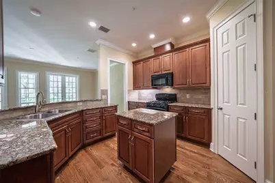 1331 Country Club Oaks Circle, Orlando, FL 32804 - Photo 8